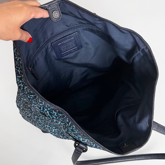 Coach F59435 Navy Floral Print Leather/Nylon Large Tote Shoulder Bag - Picture 7 of 12